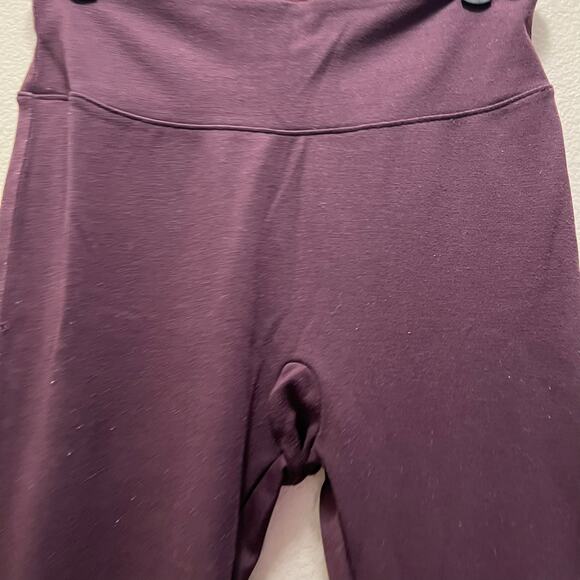 Spanx Assets Rd Hot Label Red Mid Rise Leggings Size Medium - Picture 3 of 7